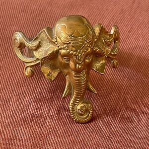 Exquisite Ganesha Brass Cuff
Bracelet - Brand New